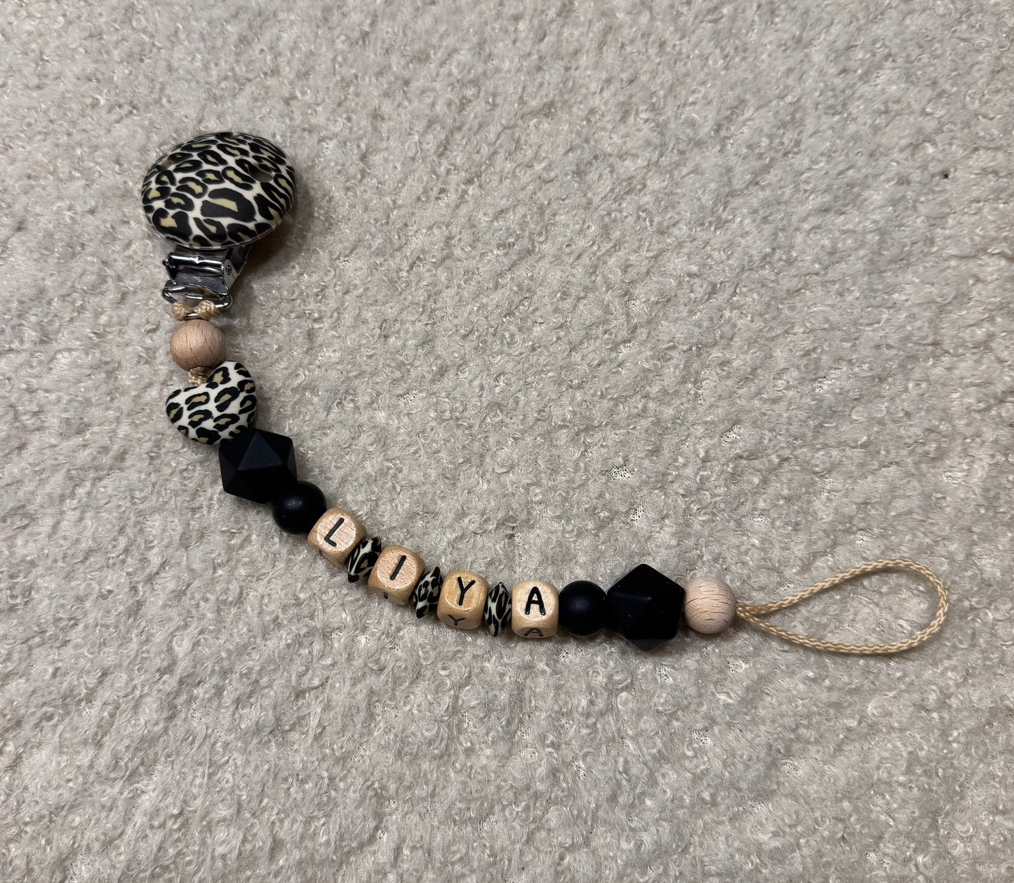 Personalisierte Schnullerkette